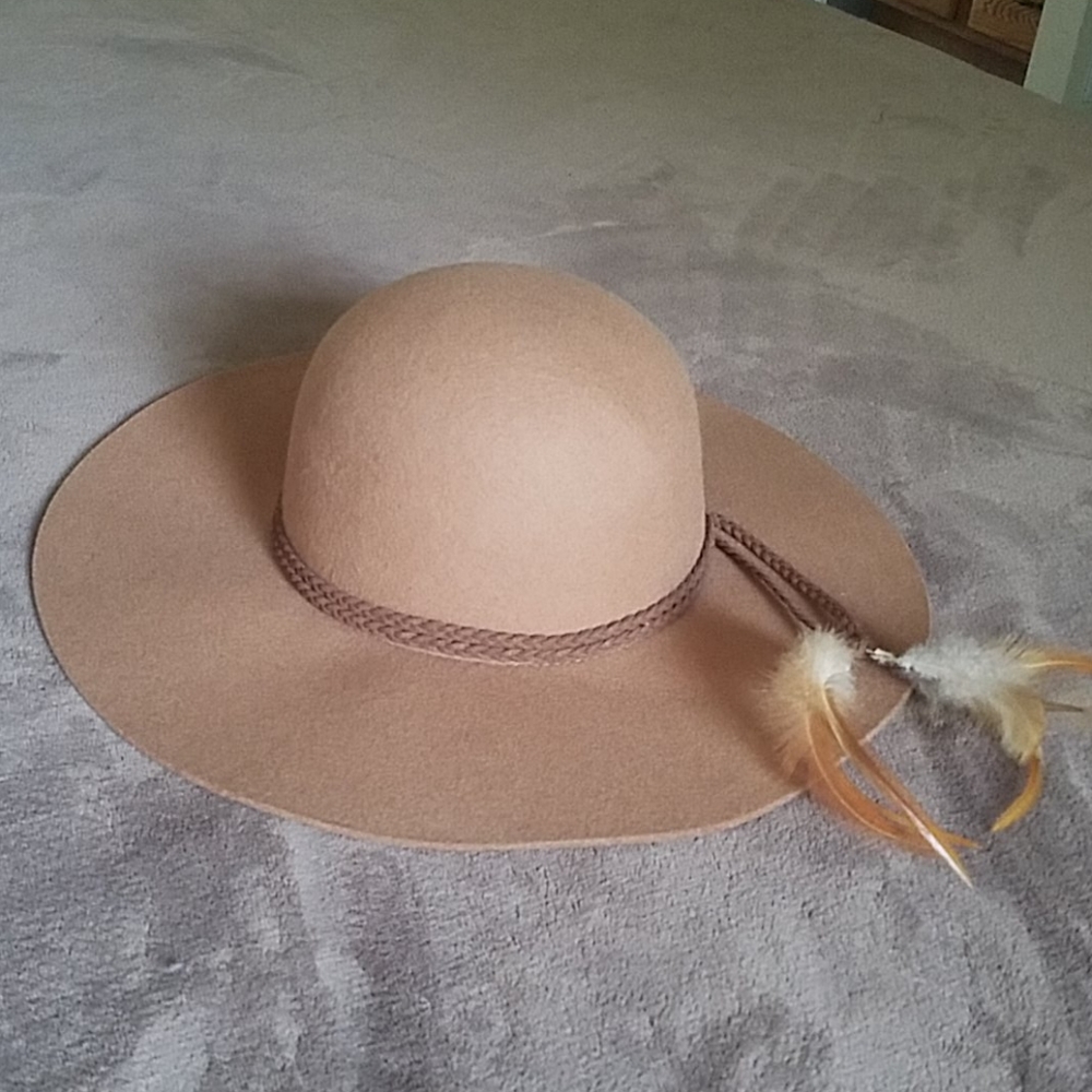 Steve madden hat
